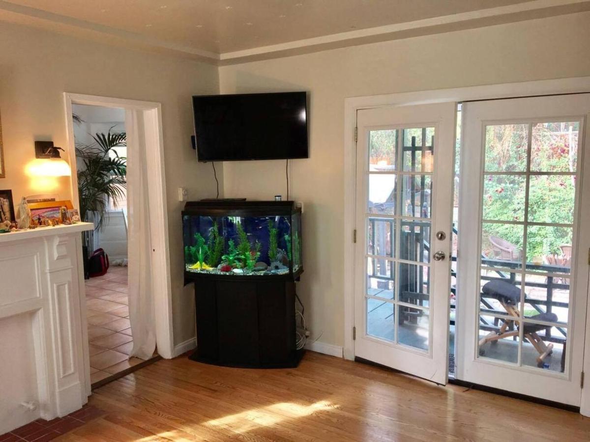 Echo Park With Yard Your Private Oasis In The Heart Of La!